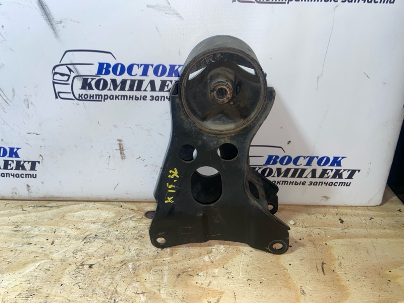 Подушка двигателя Nissan Serena TC24 QR20DE зад