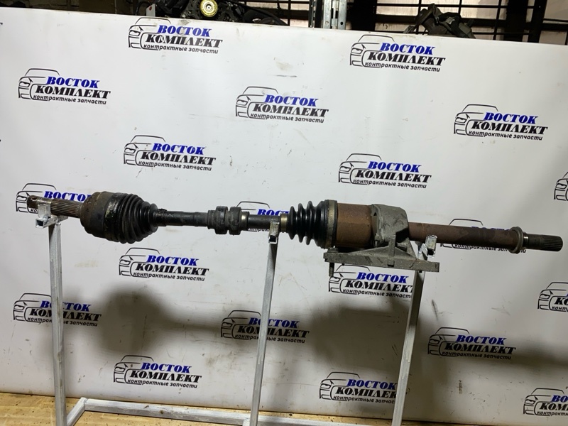 Привод Nissan Serena 2009 CC25 MR20DE перед прав