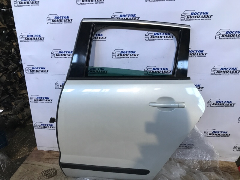 Дверь боковая Peugeot 3008 2012 T84 10FJBW зад прав