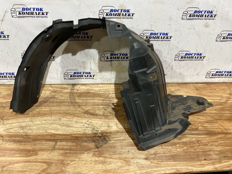 Подкрылок Nissan March K13 HR12DE перед лев