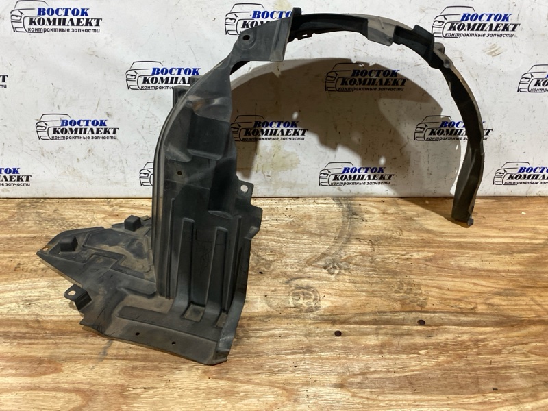 Подкрылок Nissan March K13 HR12DE перед прав