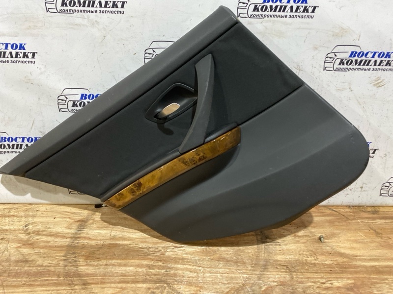 Обшивка двери BMW 323i WBABH360XONL06047 N52B25AF зад лев