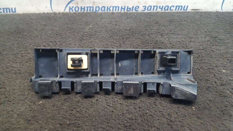 Клипса бампера Honda Stepwgn 2010 RK1 R20A зад прав