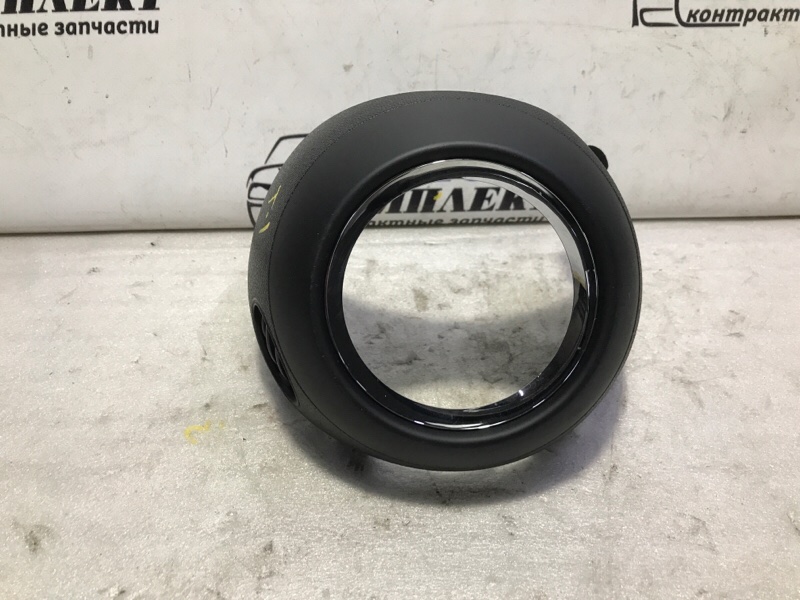 Накладка на торпедо Mini paceman WMWSS5205 N18B16A лев