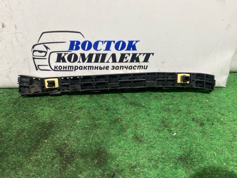 Клипса бампера Honda Stepwgn RK1 R20A зад лев