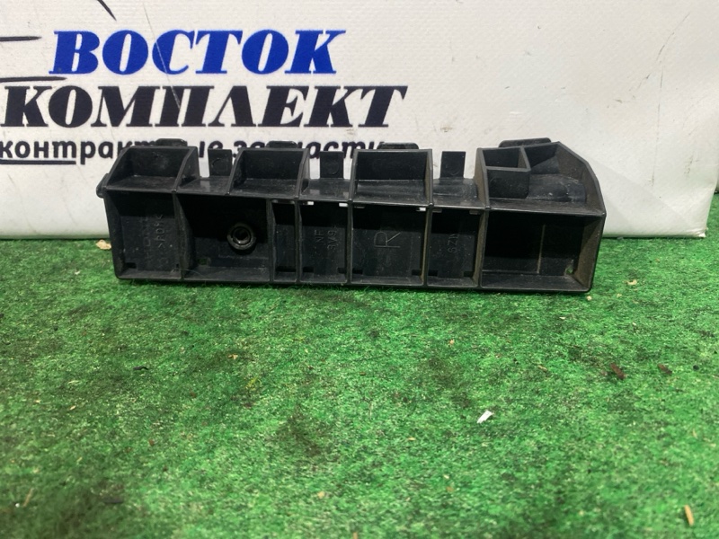 Клипса бампера Honda Stepwgn RK1 R20A зад прав