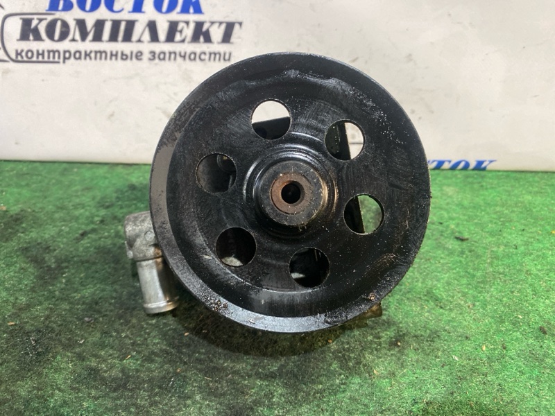 Насос гидроусилителя Mazda MPV 2007 LY3P L3-VE