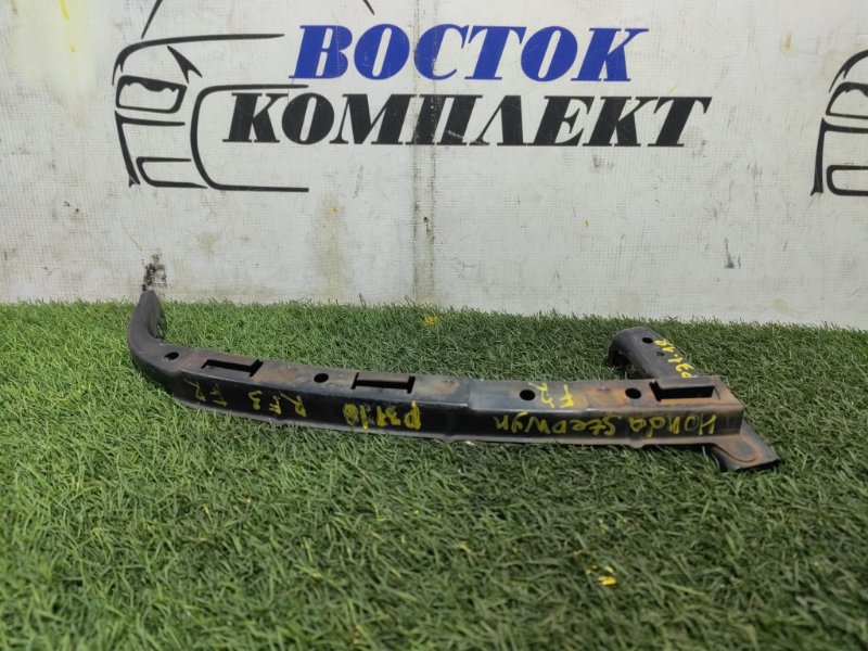 Планка под фару Honda Stepwgn 2001 RF3 K20A перед прав