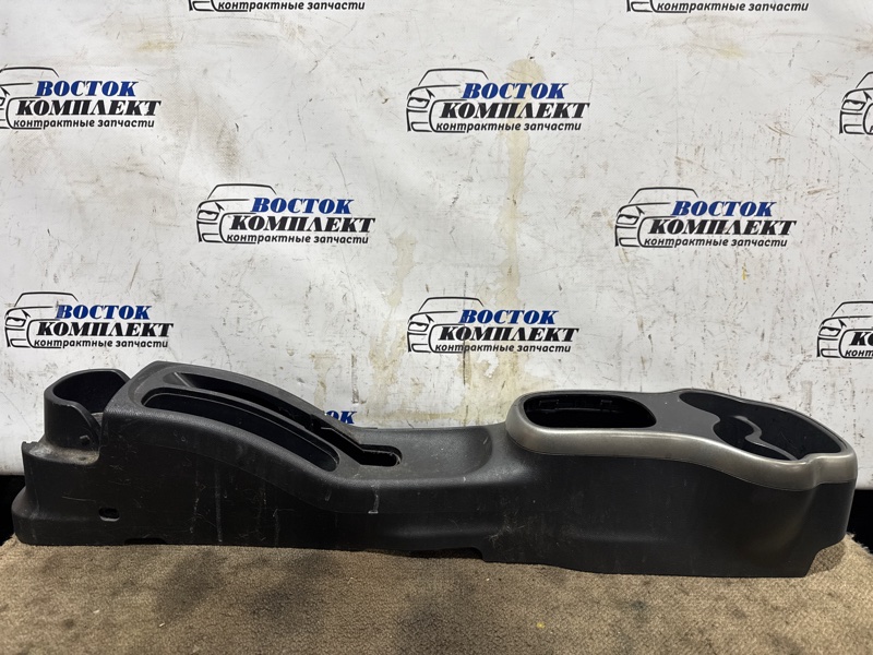 Подлокотник Nissan March AK12 CR12DE