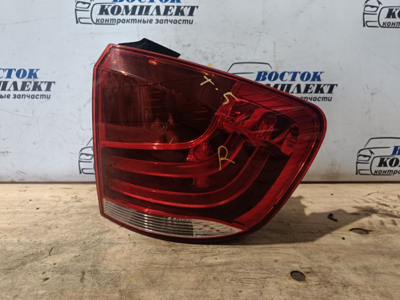 Фонарь стоп-сигнала BMW X1 WBAVL32030 N46B20 зад прав