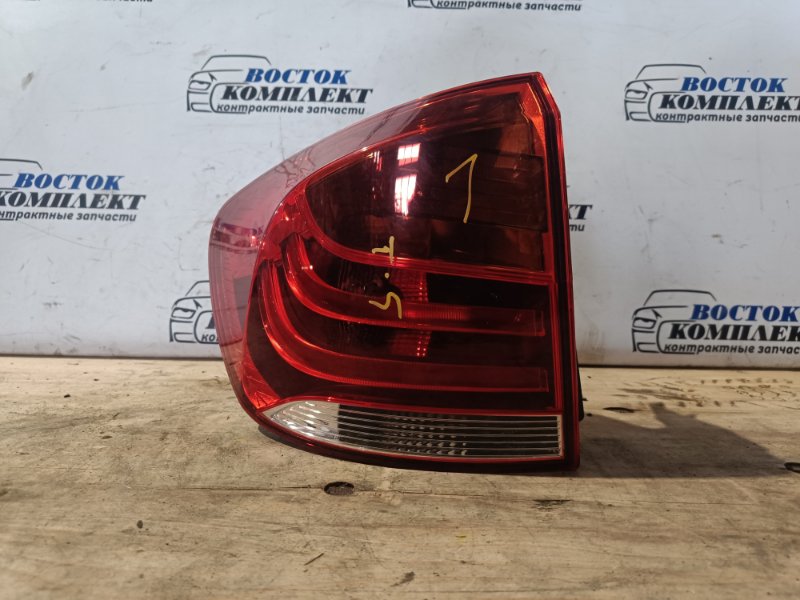 Фонарь стоп-сигнала BMW X1 WBAVL32030 N46B20 зад лев