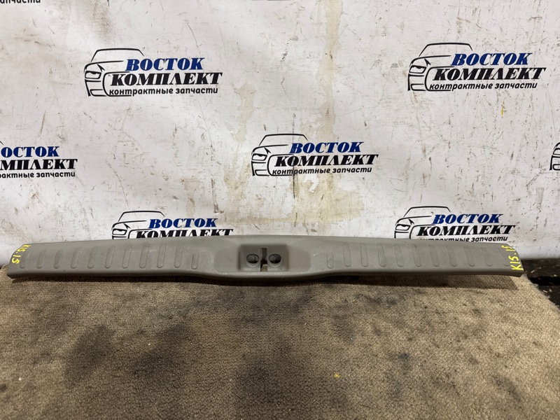 Накладка багажника Nissan March BNK12 CR14DE