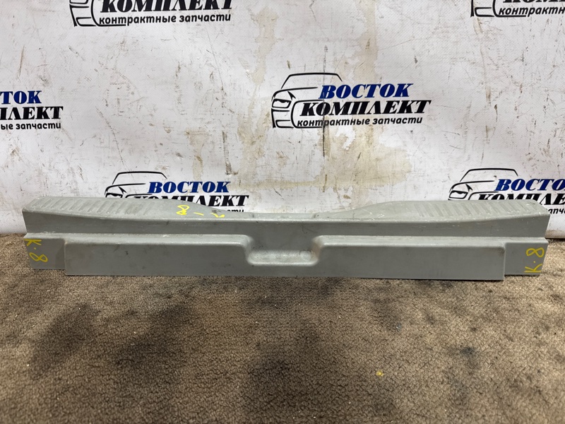 Накладка багажника Mitsubishi I HA1W 3B20