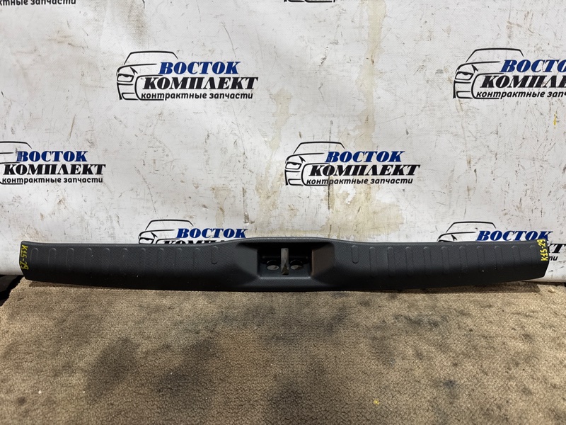 Накладка багажника Nissan March AK12 CR12DE