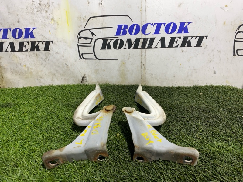 Петля капота Honda Stepwgn 2007 RG1 K20A