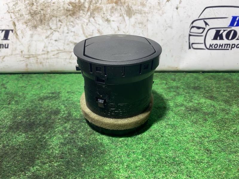 Дефлектор воздушный Mazda Atenza 2010 GH5FW L5-VE