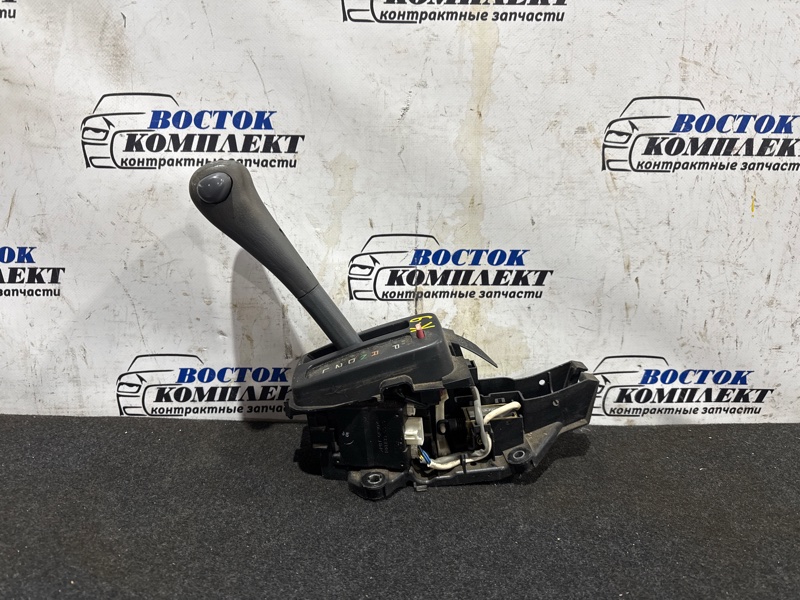 Рычаг переключения КПП Toyota Tercel EL51 4E-FE