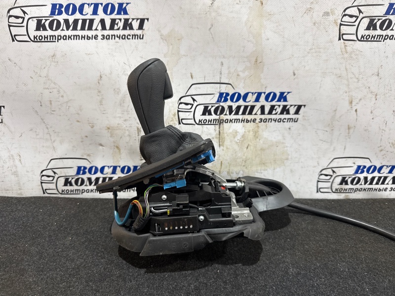 Рычаг переключения КПП BMW 323i WBABH360XONL06047 N52B25AF