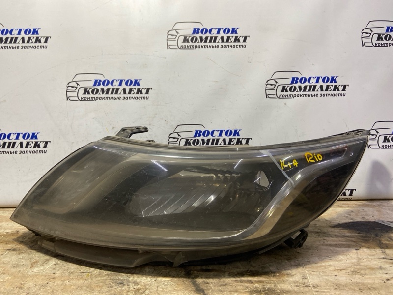 Фара Kia Rio 2014 перед лев