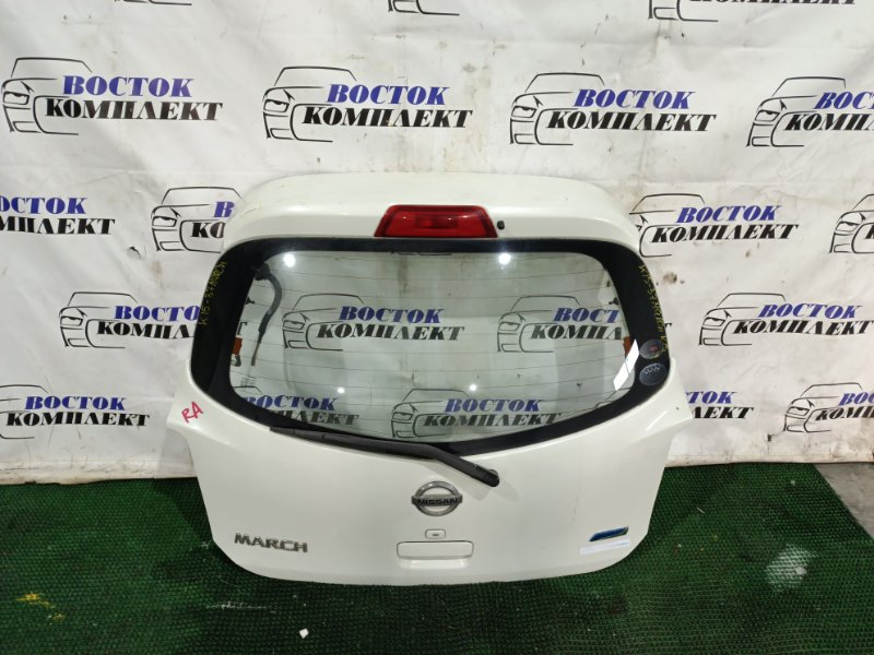 Дверь задняя багажника Nissan March K13 HR12DE