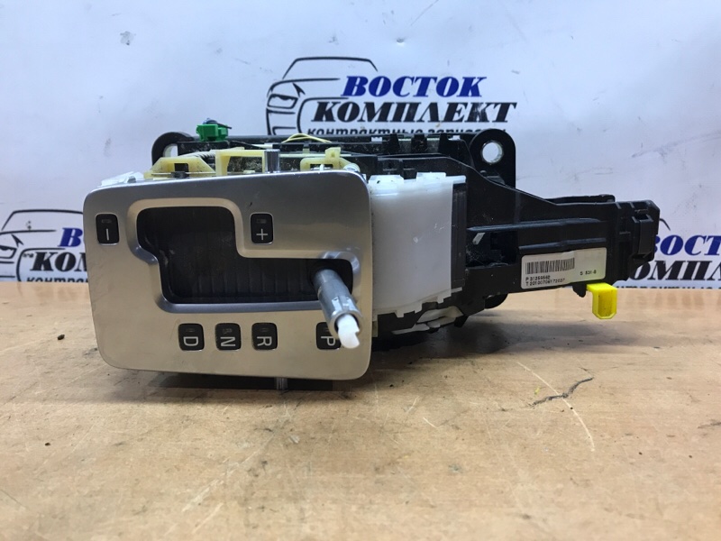 Рычаг переключения КПП Volvo V70  B5254T