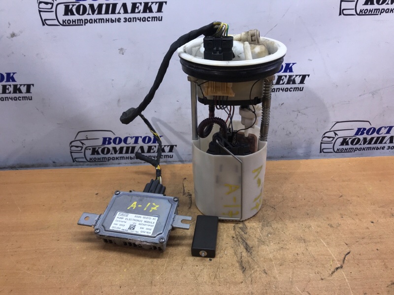 Насос топливный Volvo V70  B5254T