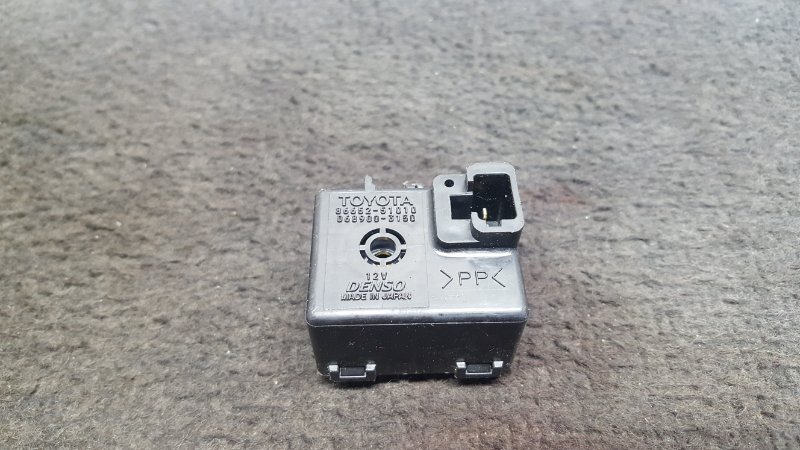 Звуковой зуммер Toyota .