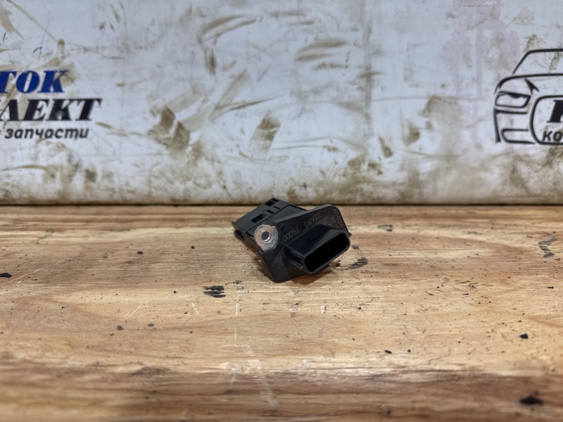 Датчик расхода воздуха Nissan Murano PNZ51 VQ35DE