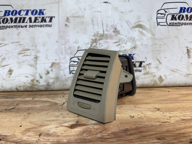 Дефлектор Nissan Murano PNZ51 VQ35DE прав