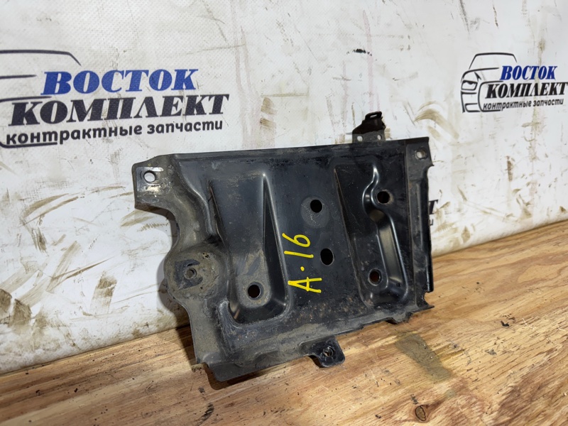 Полка под аккумулятор Nissan Murano PNZ51 VQ35DE