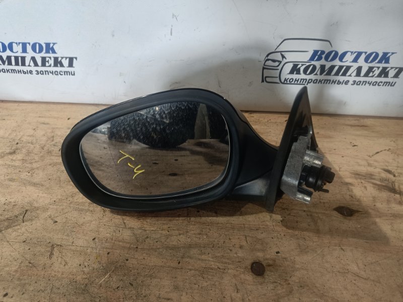 Зеркало боковое BMW 320i WBAPG360I0 N43B20AA лев