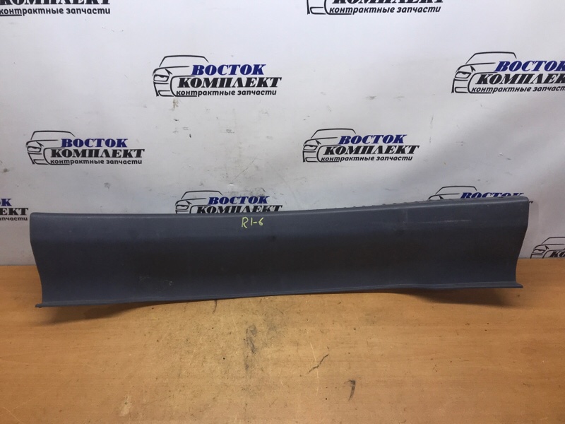 Накладка багажника Toyota Raum EXZ10 5E-FE