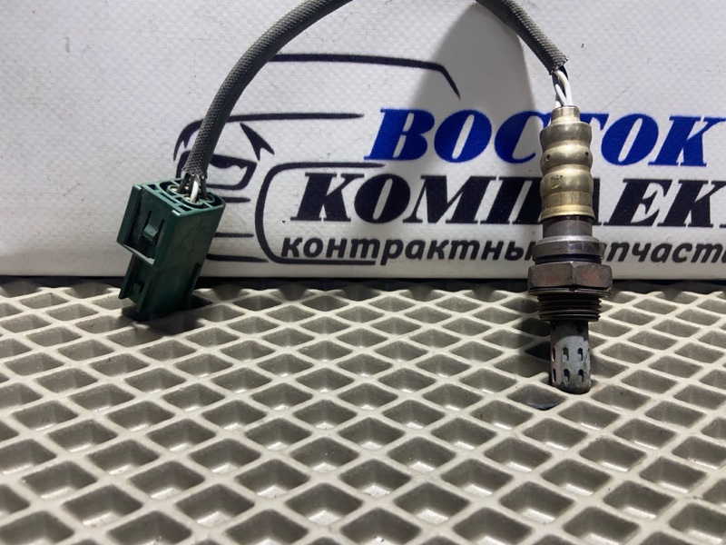 Датчик кислородный Nissan Serena TC24 QR20DE