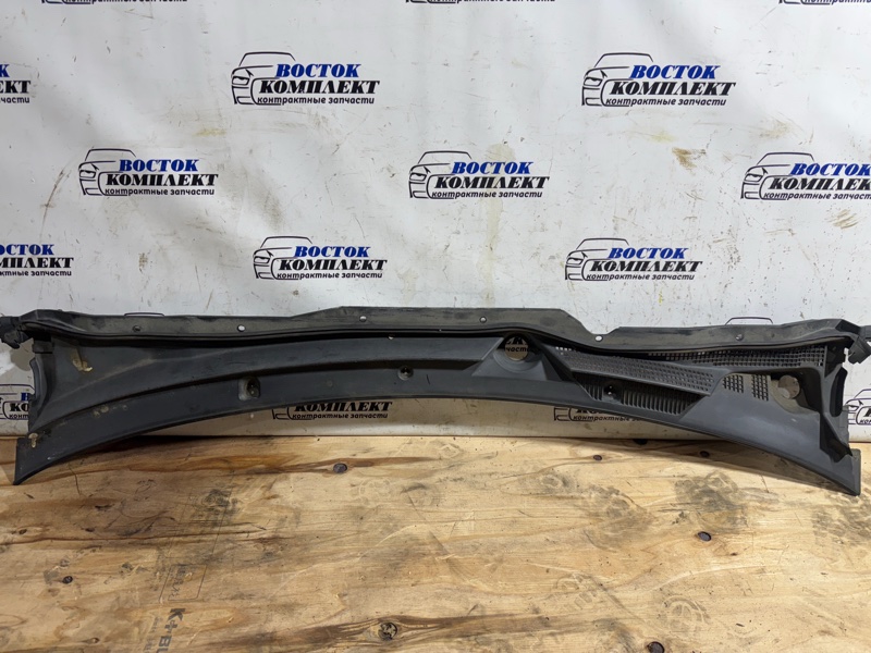 Решетка под лобовое стекло Nissan Bluebird Sylphy QG10 QG18DE