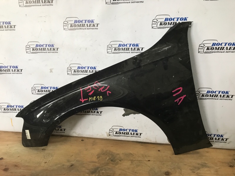 Крыло Audi A4  CABA перед лев