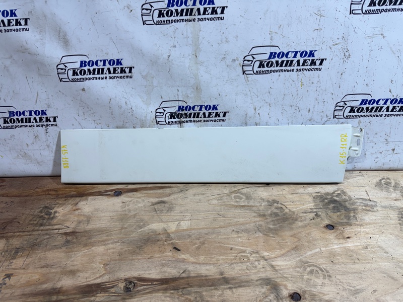 Накладка на крыло Toyota Voxy 2005 AZR60 1AZ-FSE зад прав