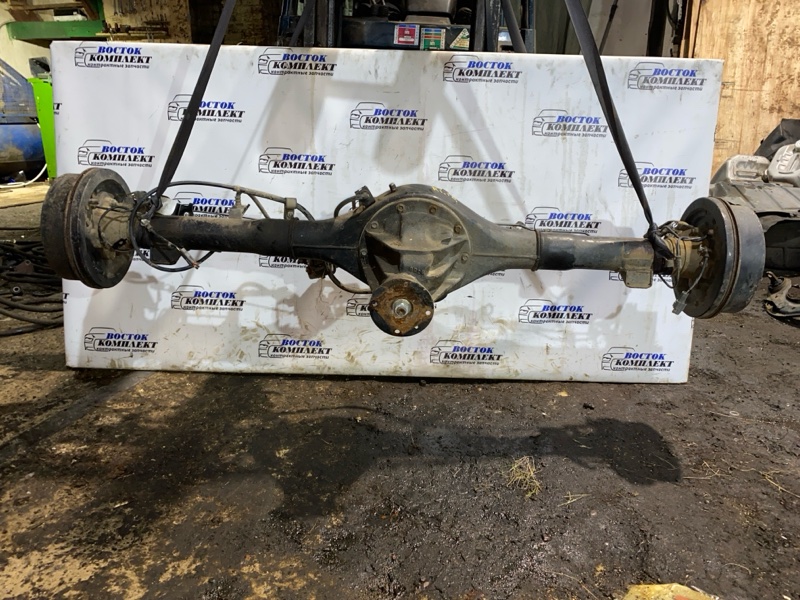 Мост Nissan Vanette 2008 SK82MN F8 зад