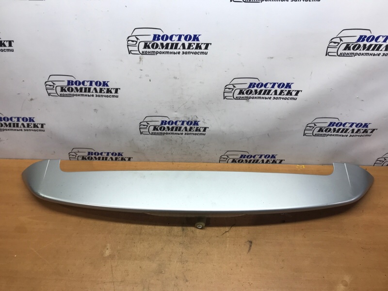 Спойлер Toyota Wish ZNE10G 1ZZ-FE