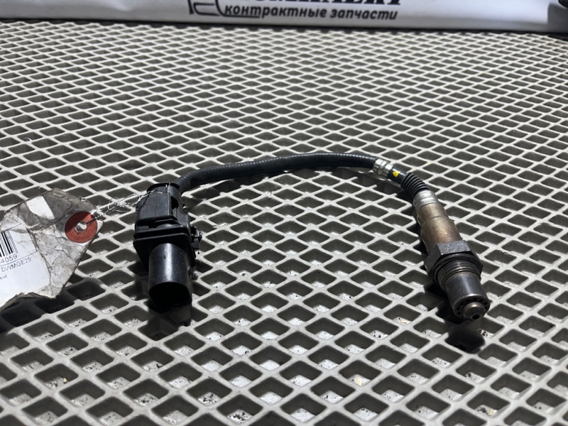 Датчик кислородный Nissan Caravan DWMGE25 ZD30DDTI