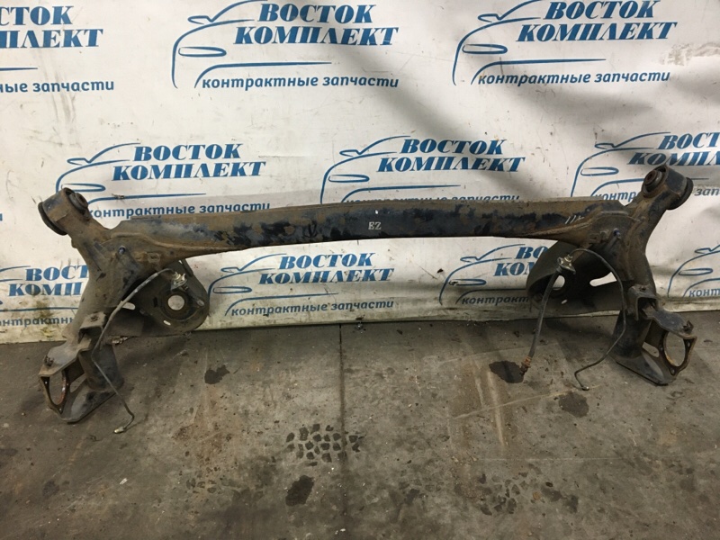 Балка поперечная Honda Mobilio Spike 2004 GK2 L15A зад
