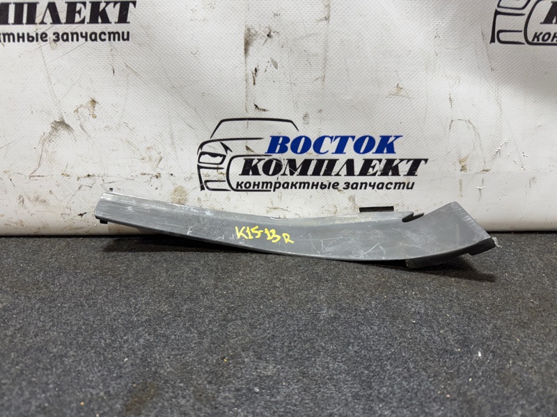 Решетка под лобовое стекло Nissan Lafesta B30 MR20DE прав