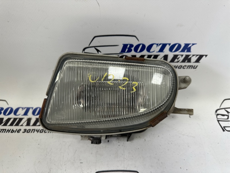 Фара противотуманная Mercedes-Benz E320 1999 WDB2100652B026605 112.941 лев