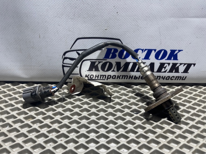 Датчик кислородный Toyota Land Cruiser UZJ100W 2UZ-FE