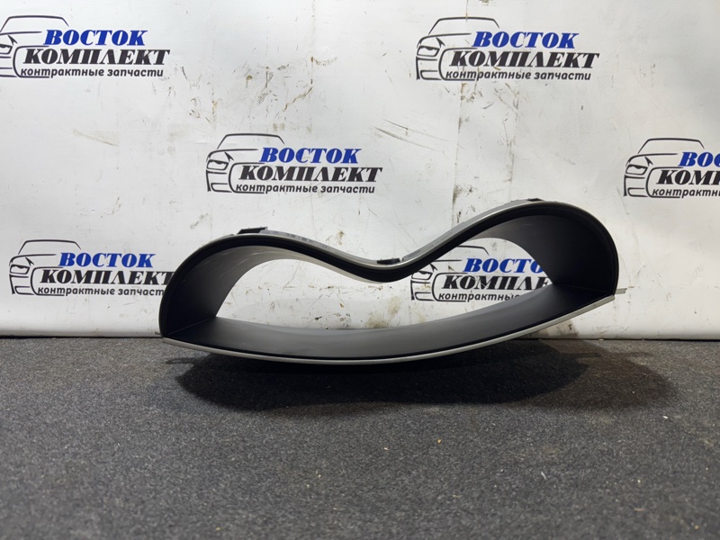 Консоль панели приборов Nissan Serena 2011 C26 MR20DD