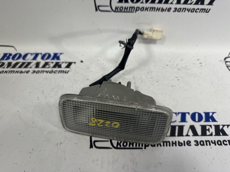 Фонарь вставка багажника Nissan AD 2003 VFY11 QG15DE лев