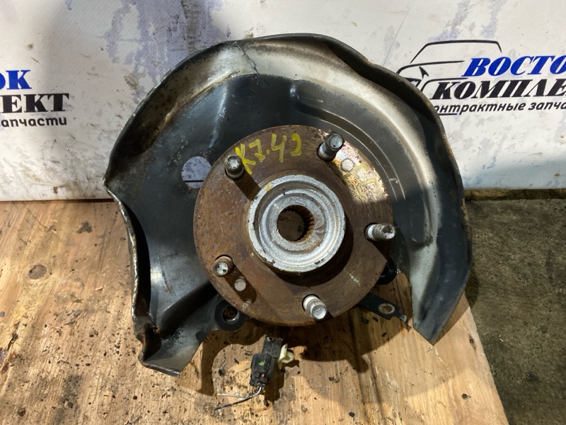 Ступица Mitsubishi Pajero Mini H58A 4A30-T перед лев