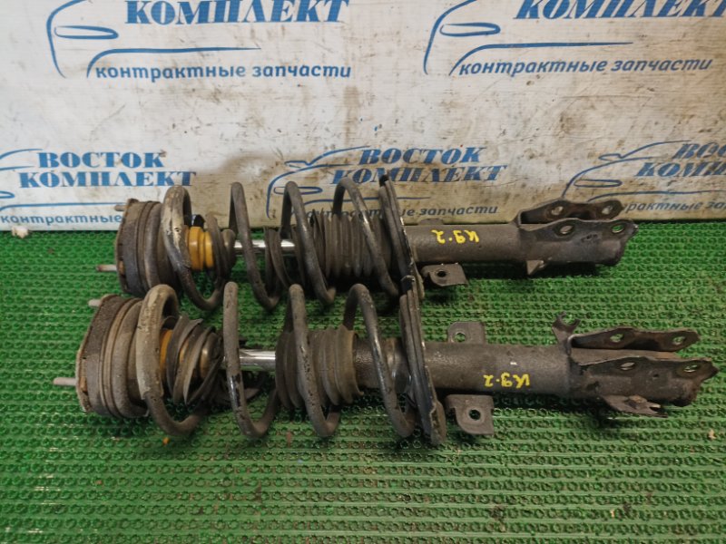 Стойка подвески Mazda Demio DE3AS ZJ-VE перед