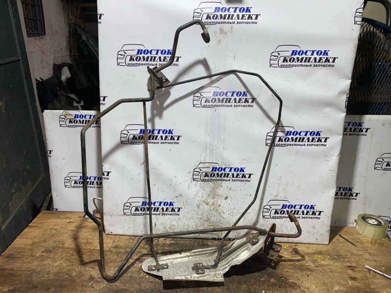 Кронштейн запасного колеса Honda Stepwgn 2006 RG1 K20A