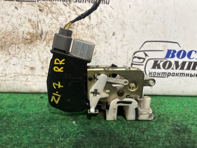 Замок дверной Honda Civic 2001 EU3 D17A зад прав