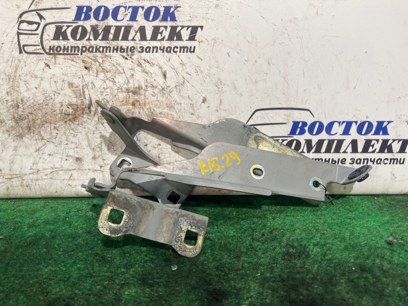 Петля капота Nissan March AK12 CR12DE